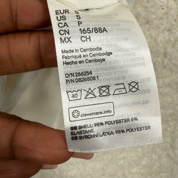 H&M Womens Sleeveless White Blouse With Black Trim Size S Made In Cambodia - Picture 4 of 8